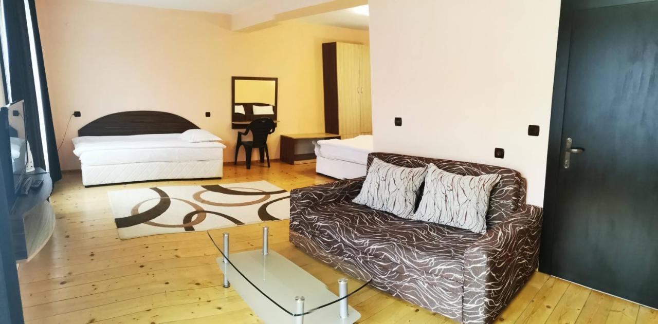 Apartments Black Horse Пампорово Экстерьер фото